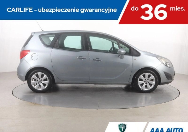 Opel Meriva cena 19000 przebieg: 258372, rok produkcji 2010 z Żarów małe 191